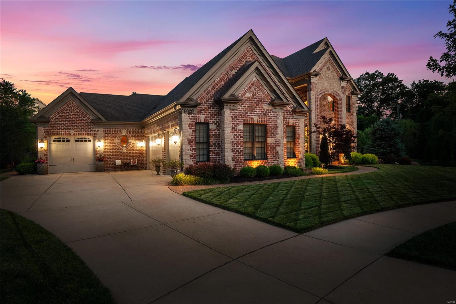 Manors At The Enclaves The - Residential