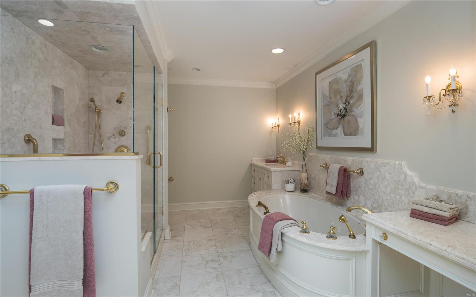 Plaza In Clayton A Condo The - Residential