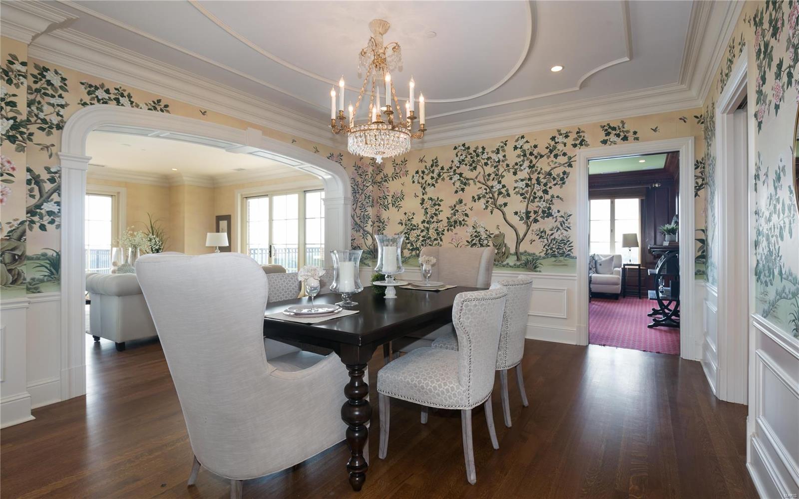 Plaza In Clayton A Condo The - Residential