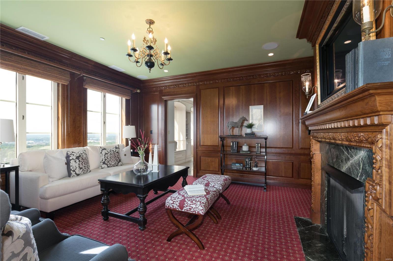 Plaza In Clayton A Condo The - Residential