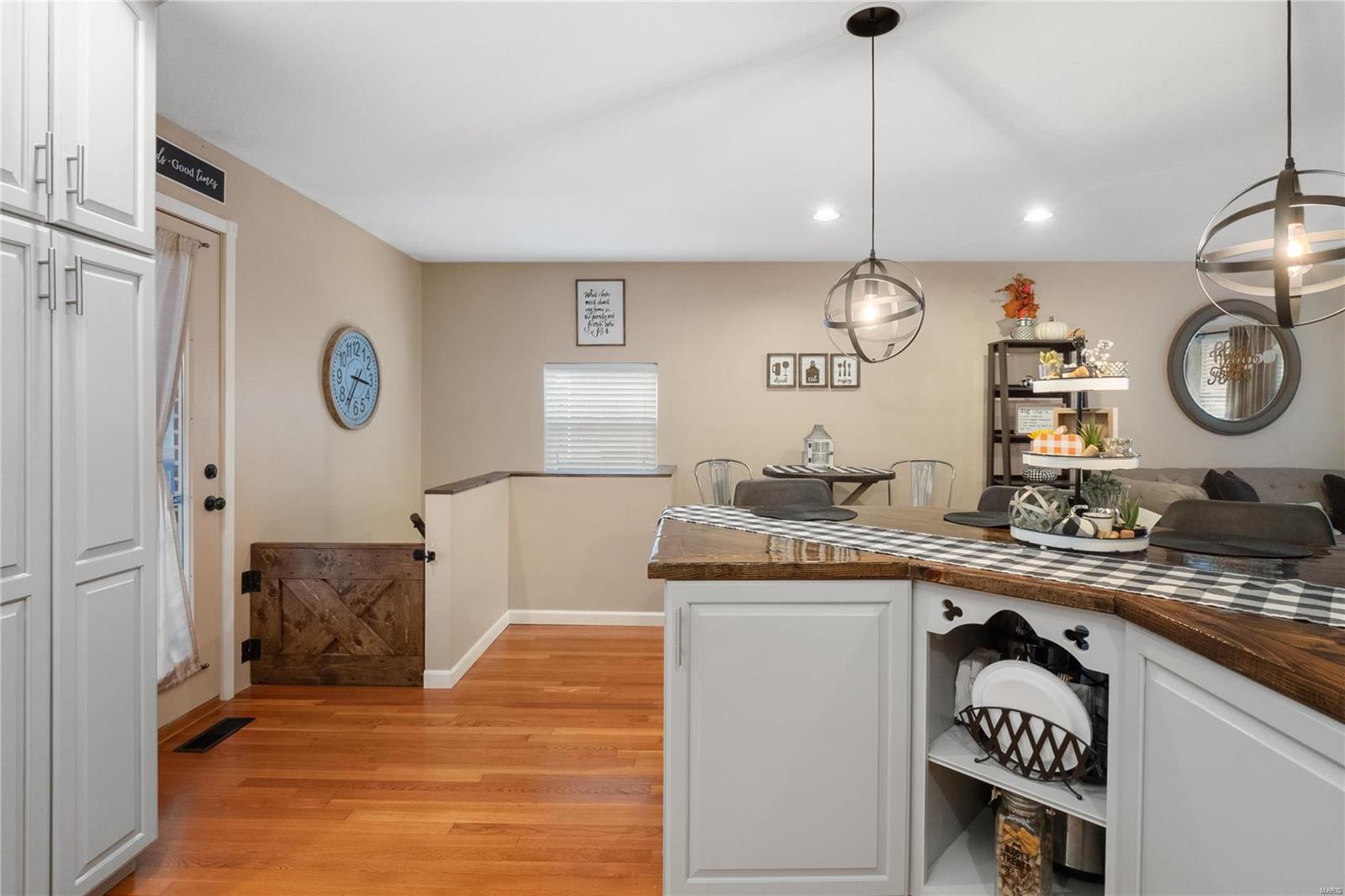 Teakwood Place 4 - Residential