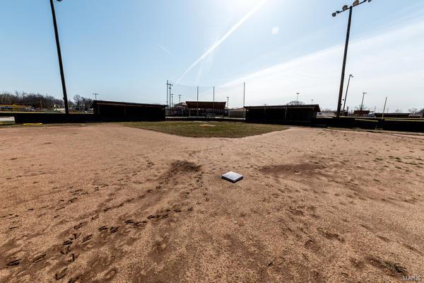 n/a - Commercial Sale