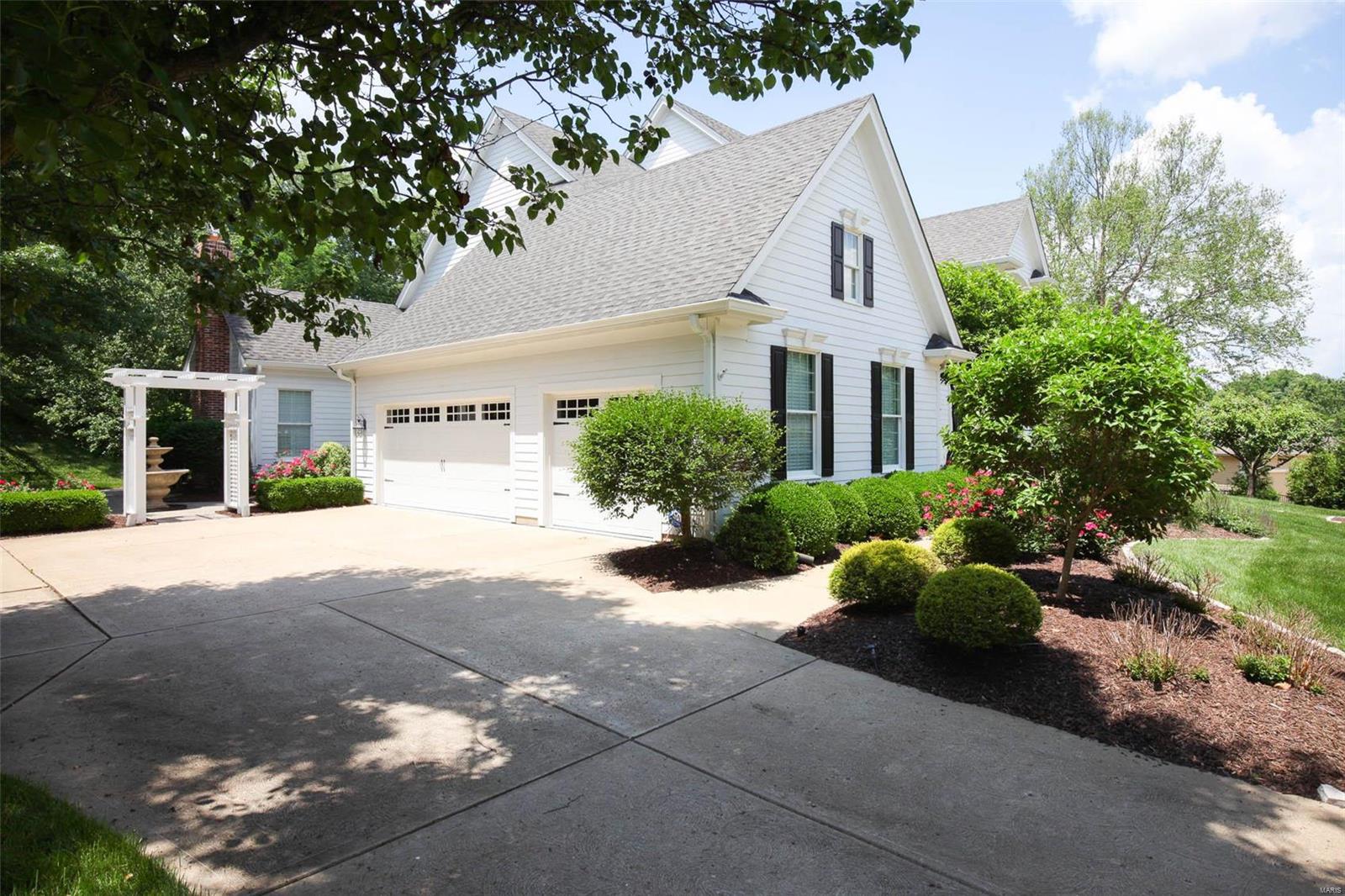 Country Lake Estates - Residential