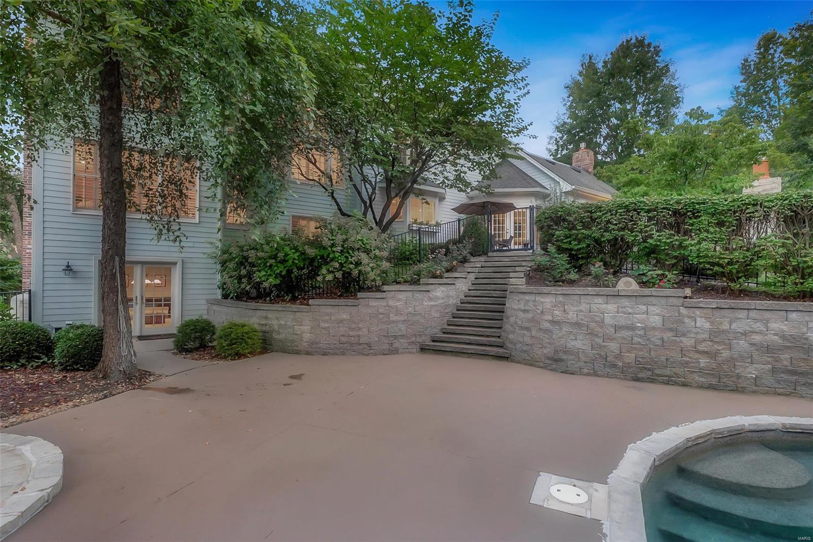 Country Lake Estates - Residential