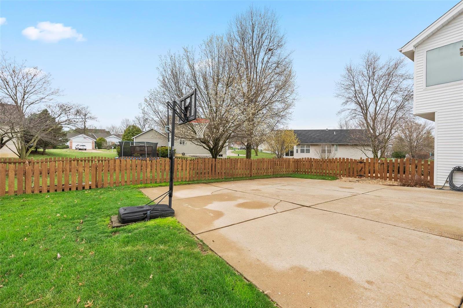 Twin Chimneys Ph3 Village H The Cedar - Residential