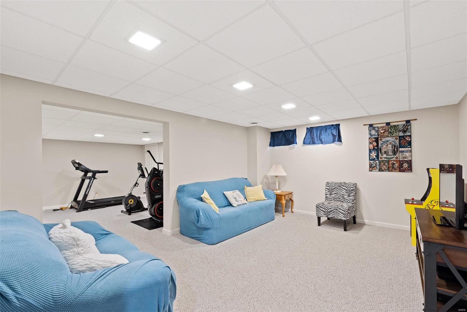 Twin Chimneys Ph3 Village H The Cedar - Residential