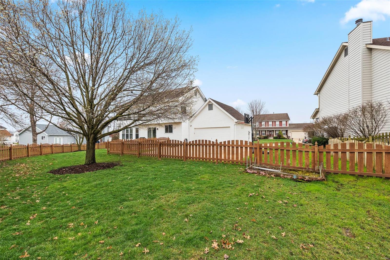 Twin Chimneys Ph3 Village H The Cedar - Residential