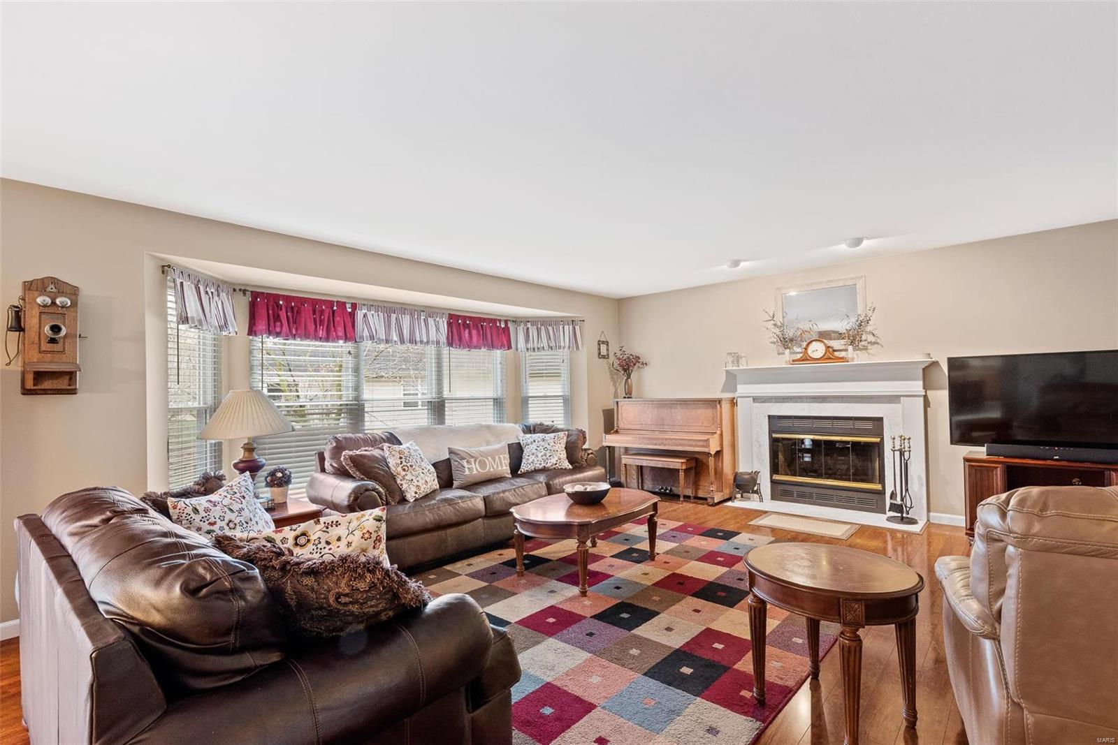 Twin Chimneys Ph3 Village H The Cedar - Residential