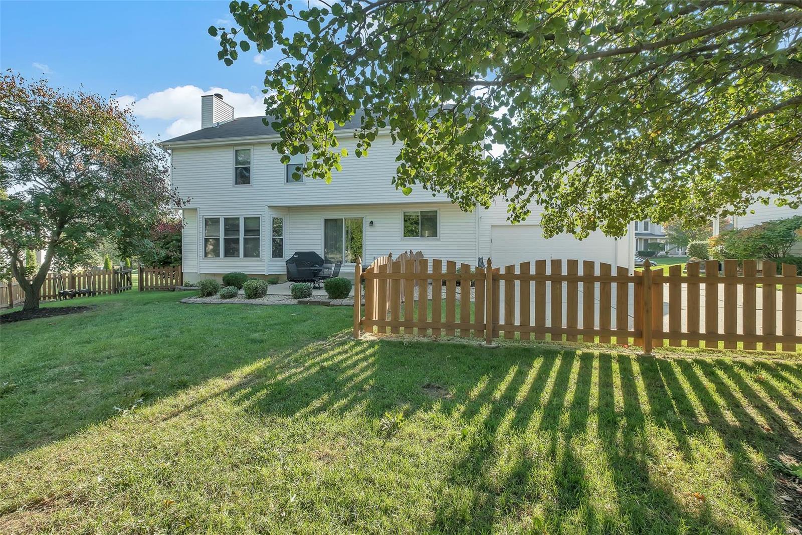 Twin Chimneys Ph3 Village H The Cedar - Residential