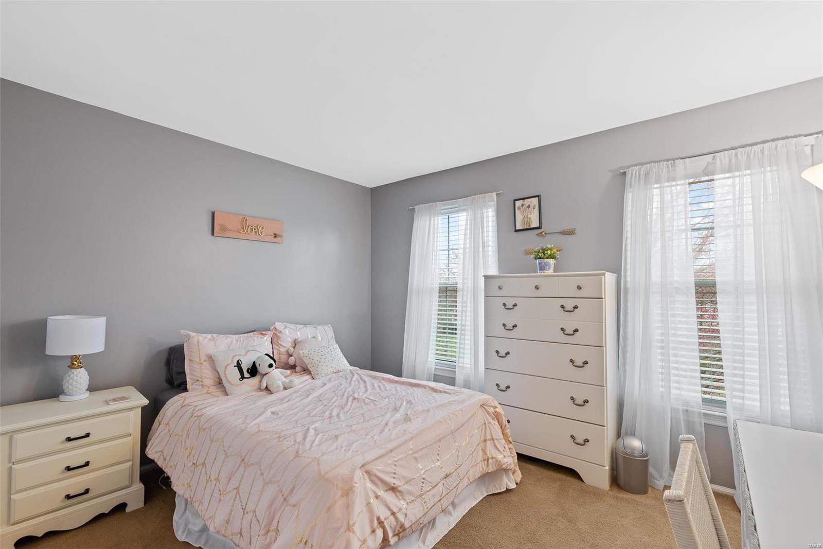 Twin Chimneys Ph3 Village H The Cedar - Residential