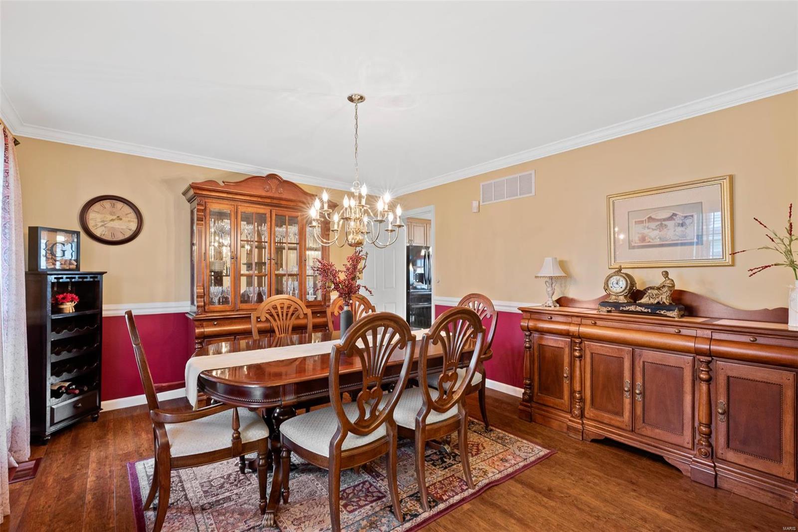 Twin Chimneys Ph3 Village H The Cedar - Residential
