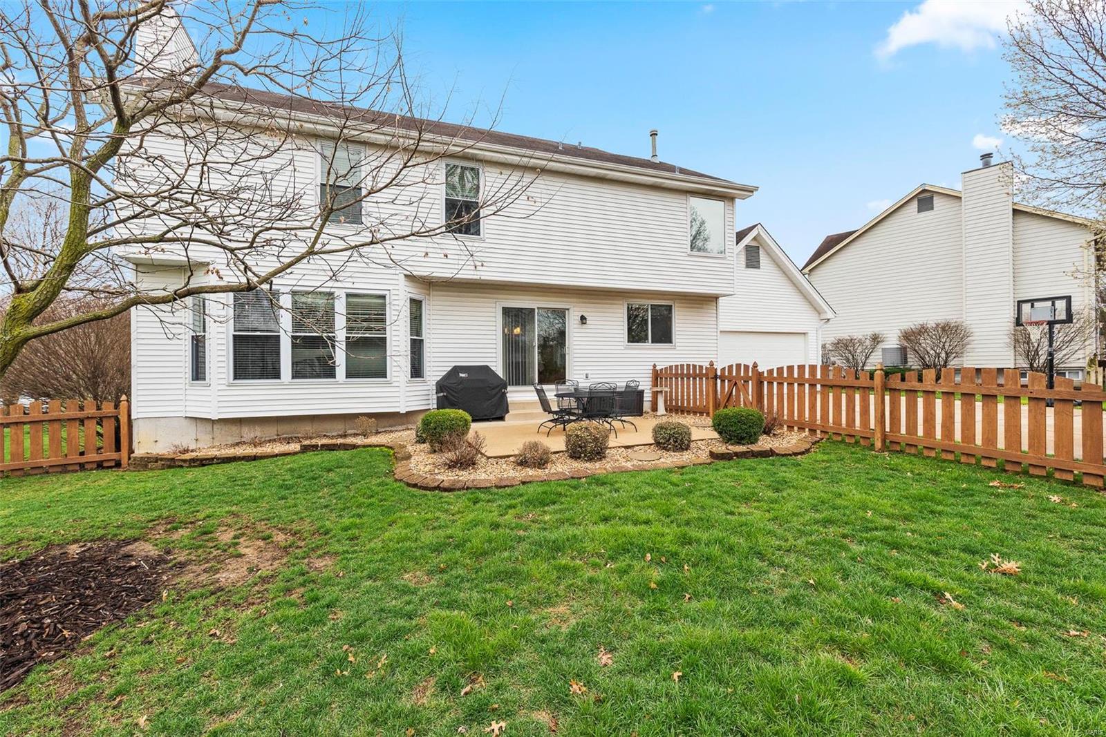 Twin Chimneys Ph3 Village H The Cedar - Residential