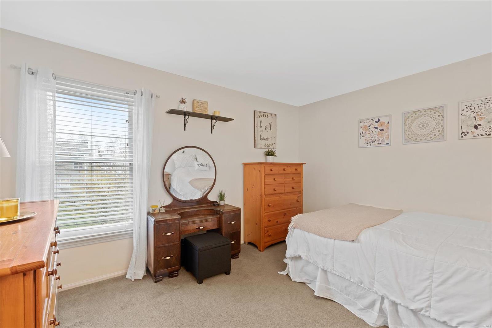Twin Chimneys Ph3 Village H The Cedar - Residential