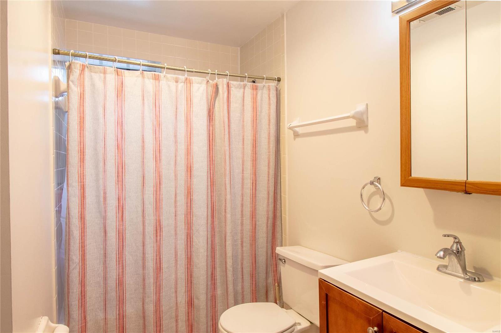 Waterman Condo 06 - Residential