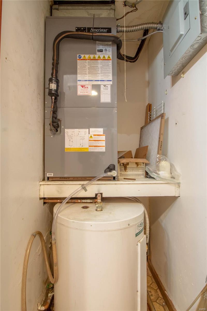 Waterman Condo 06 - Residential