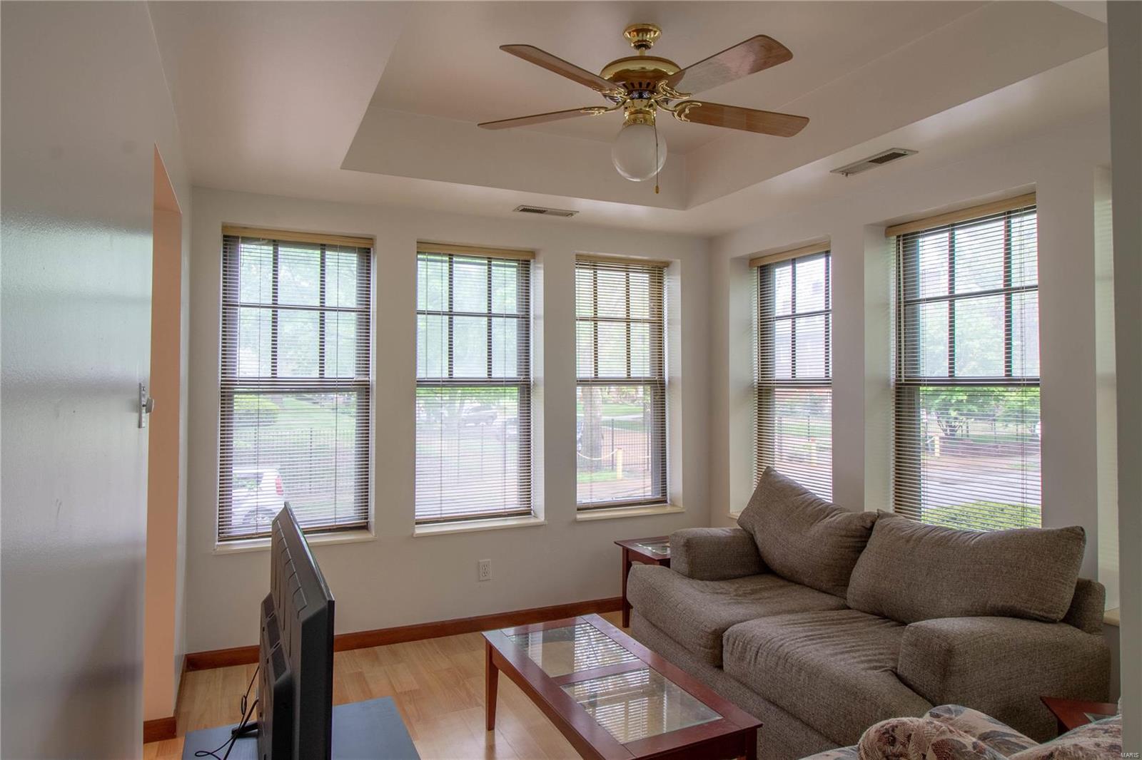 Waterman Condo 06 - Residential