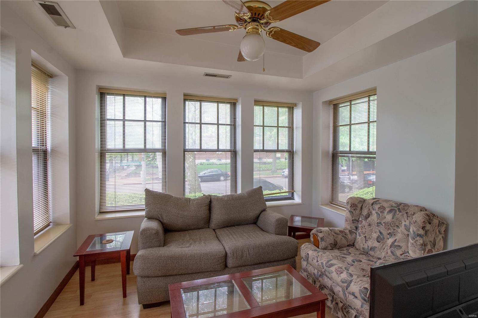 Waterman Condo 06 - Residential