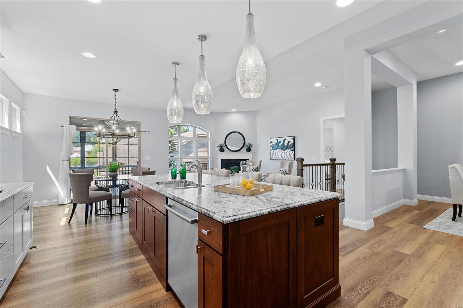 Grand Reserve - Residential