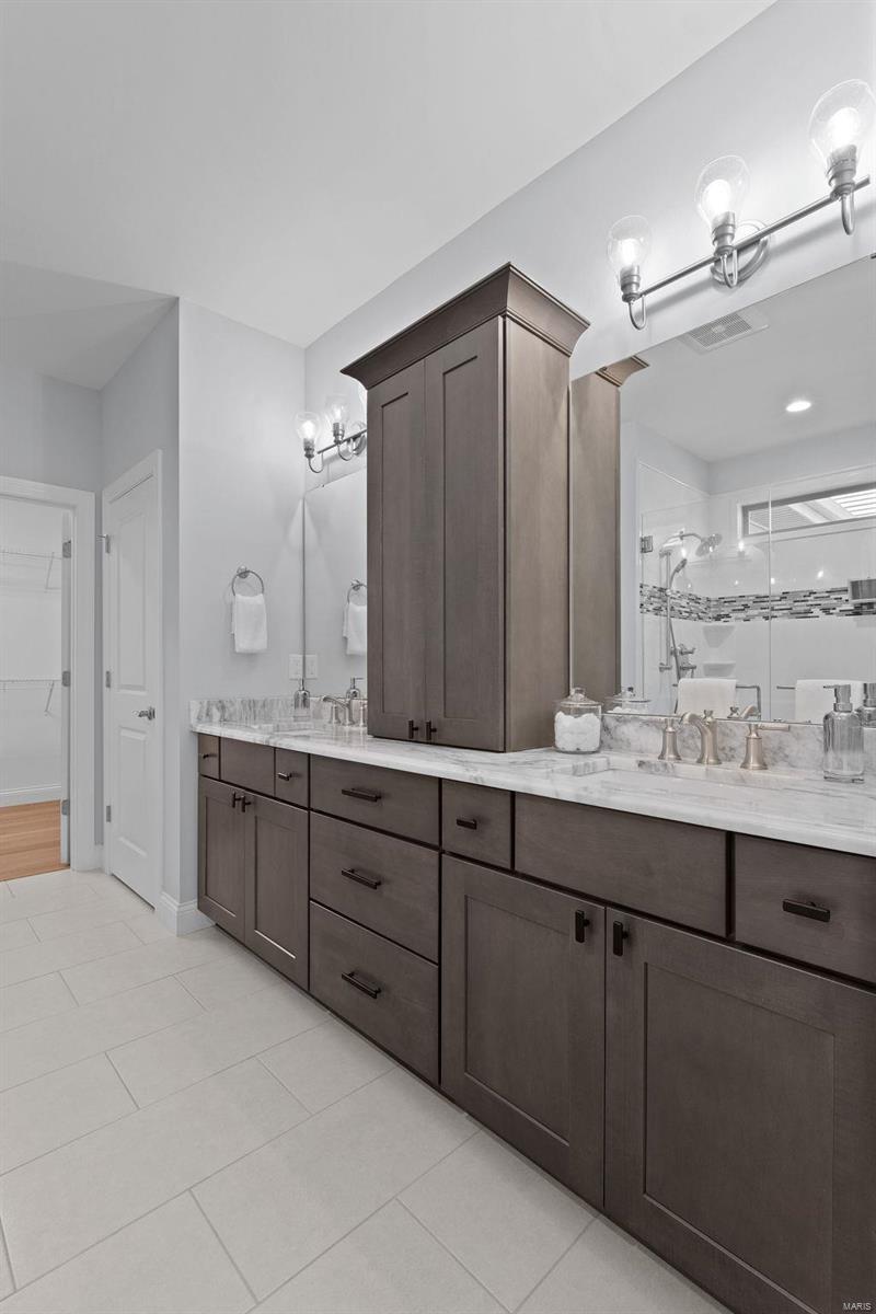 Grand Reserve - Residential