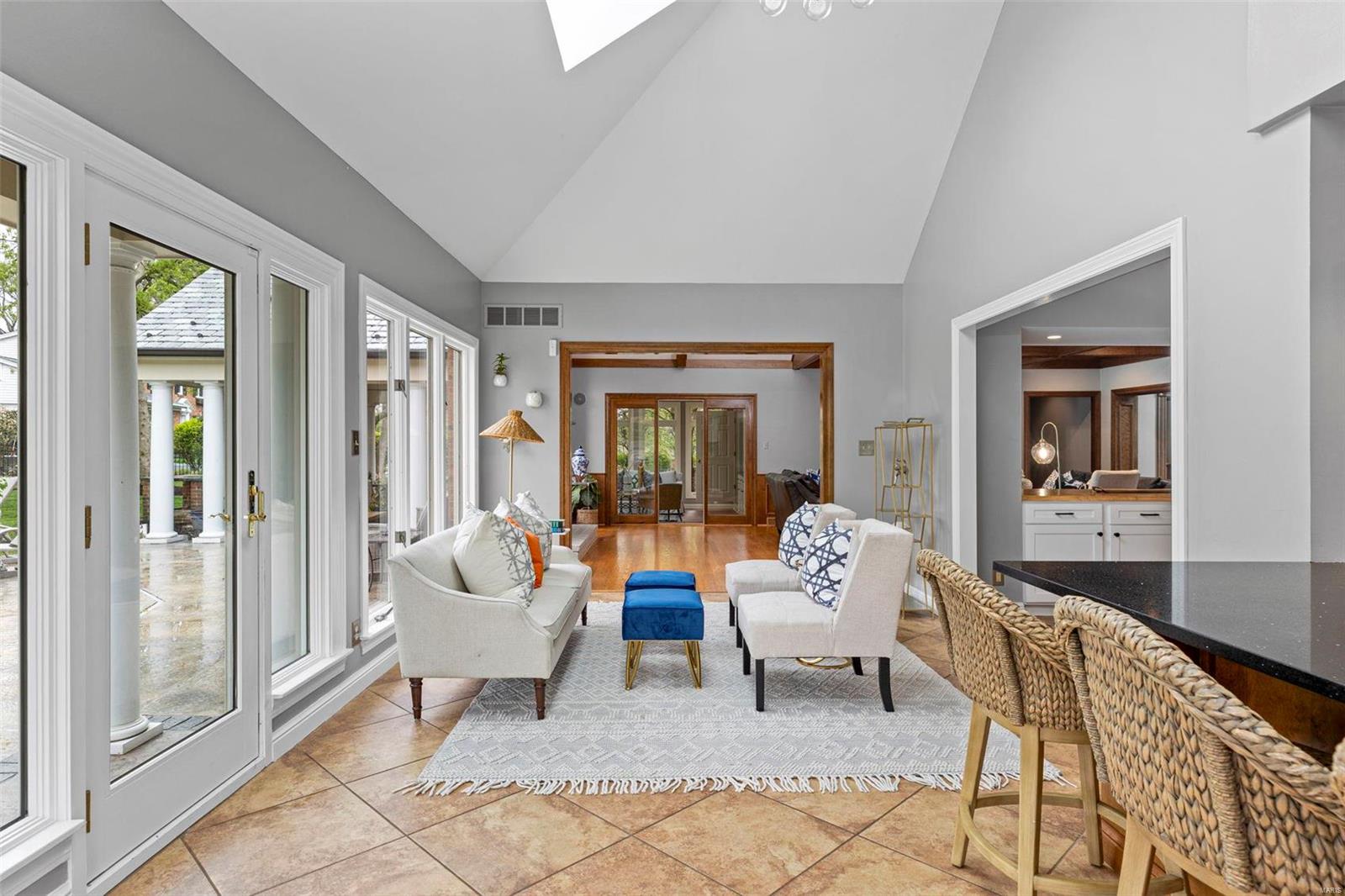 Frontenac Place - Residential