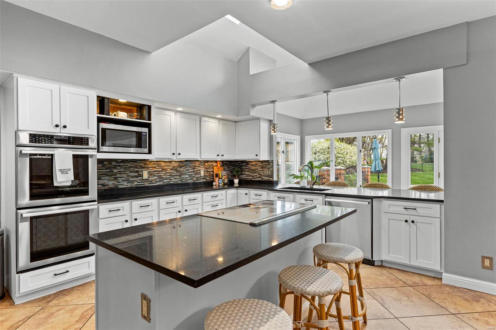 Frontenac Place - Residential