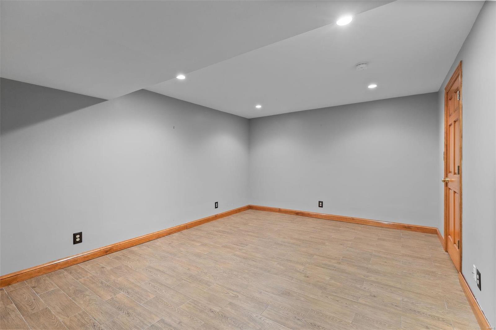 Frontenac Place - Residential