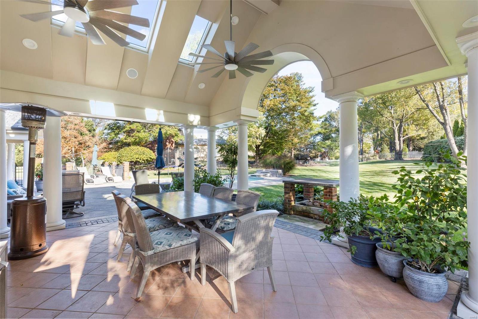 Frontenac Place - Residential