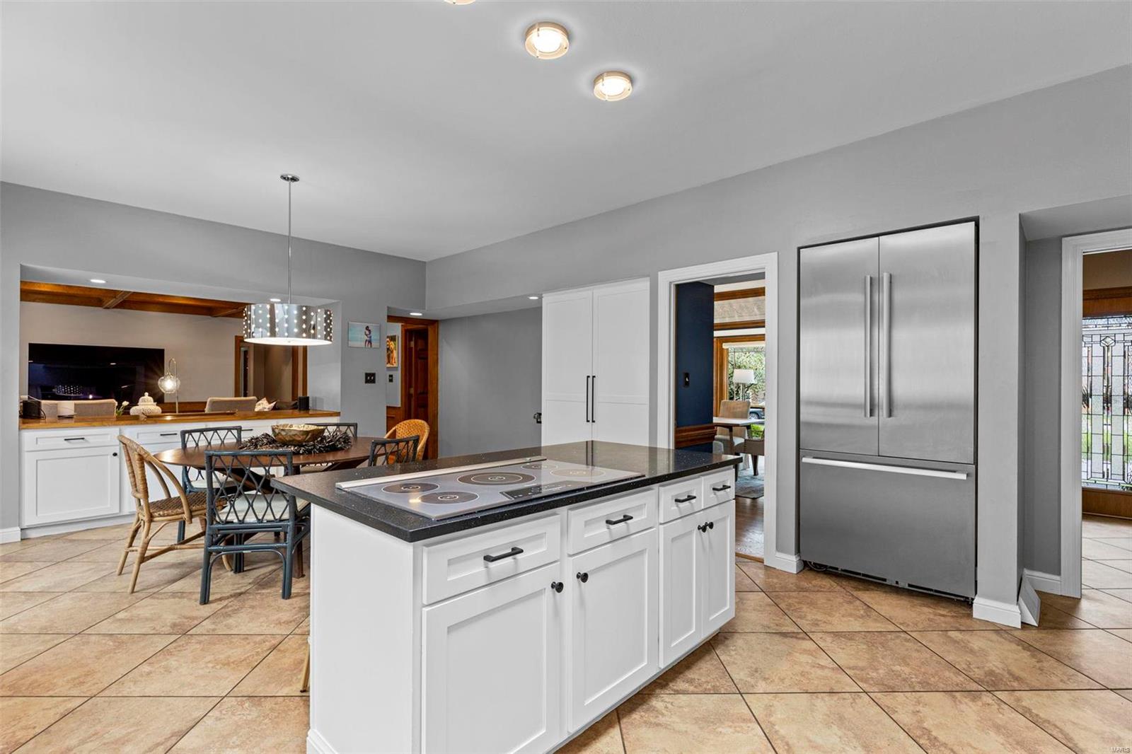 Frontenac Place - Residential