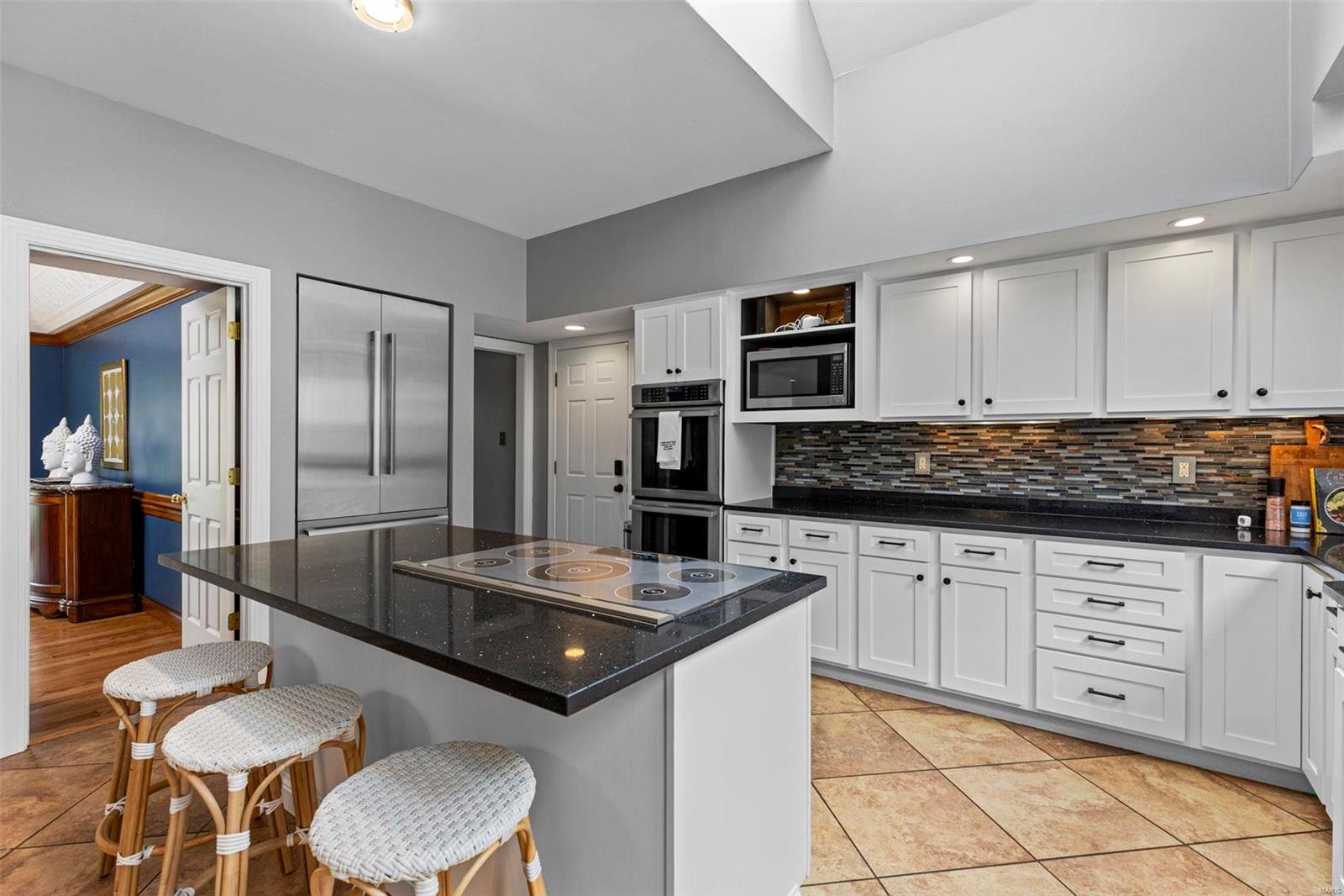 Frontenac Place - Residential