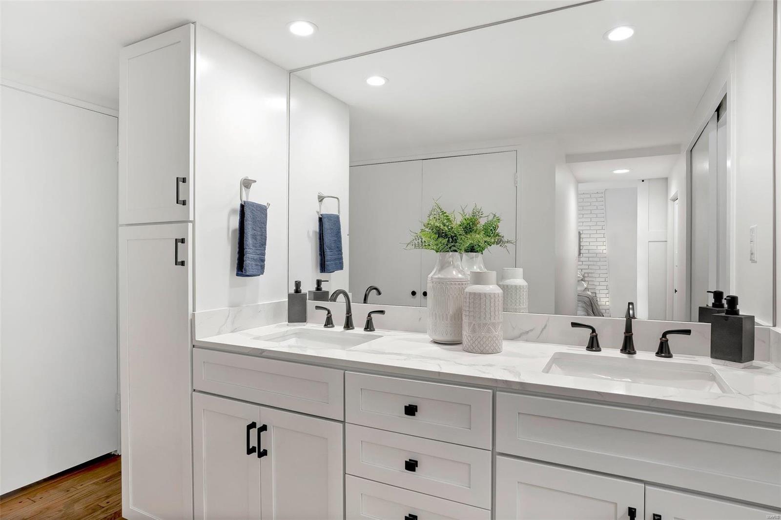 Huggo Essen Farm - Residential