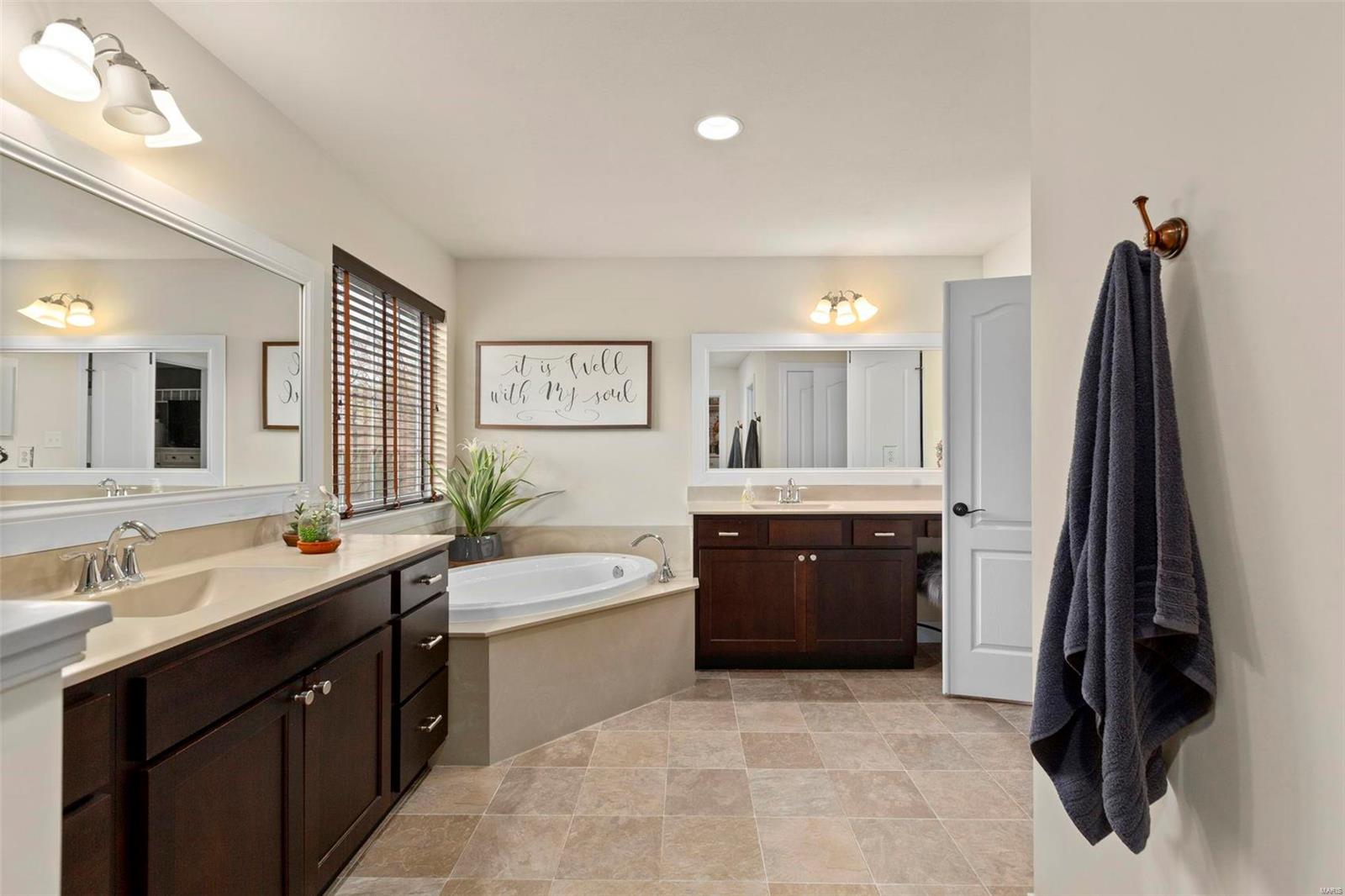Shadow Creek - Residential
