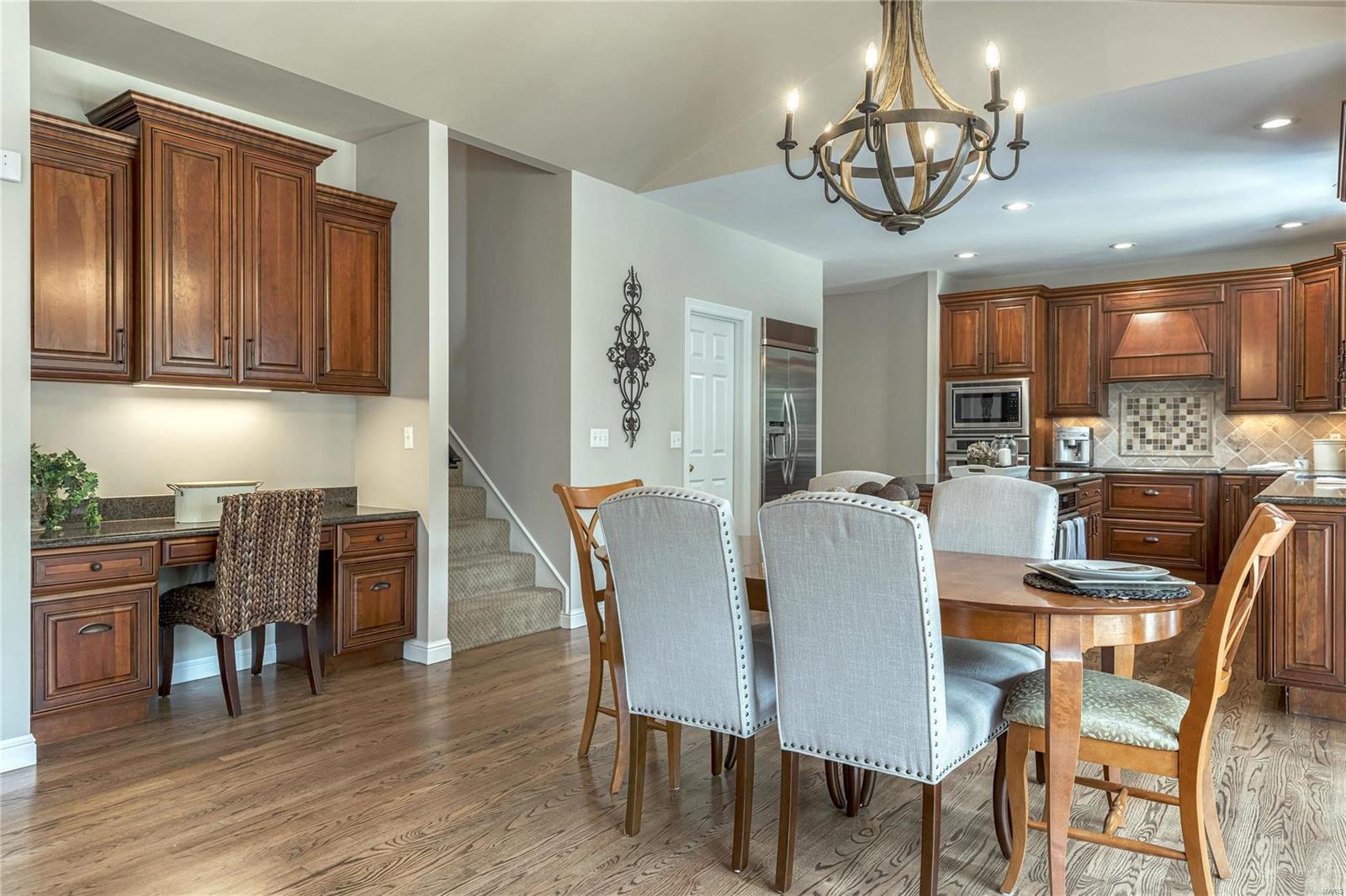 Schoettler Manor - Residential