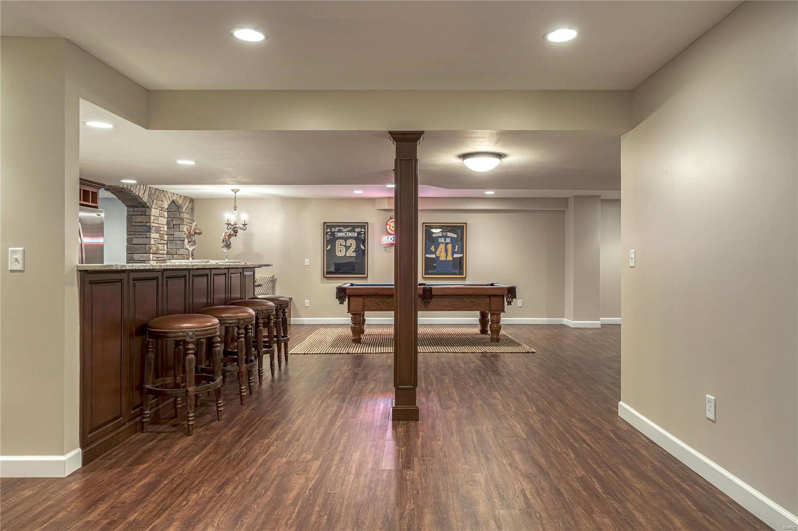 Schoettler Manor - Residential