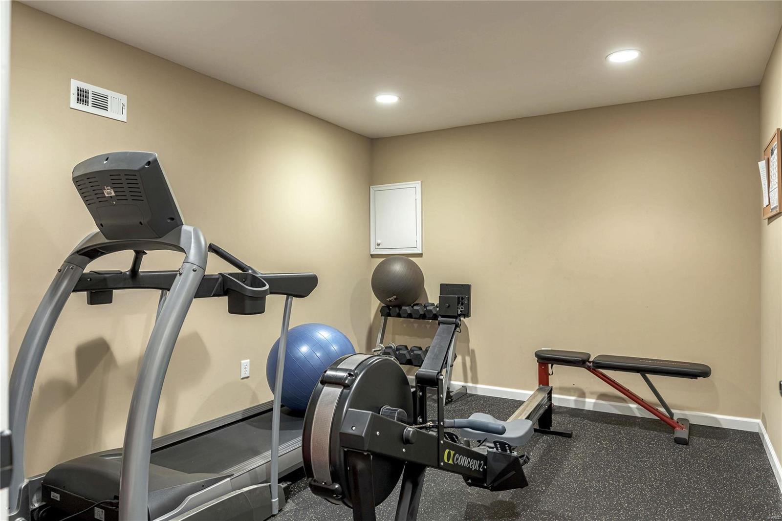 Schoettler Manor - Residential