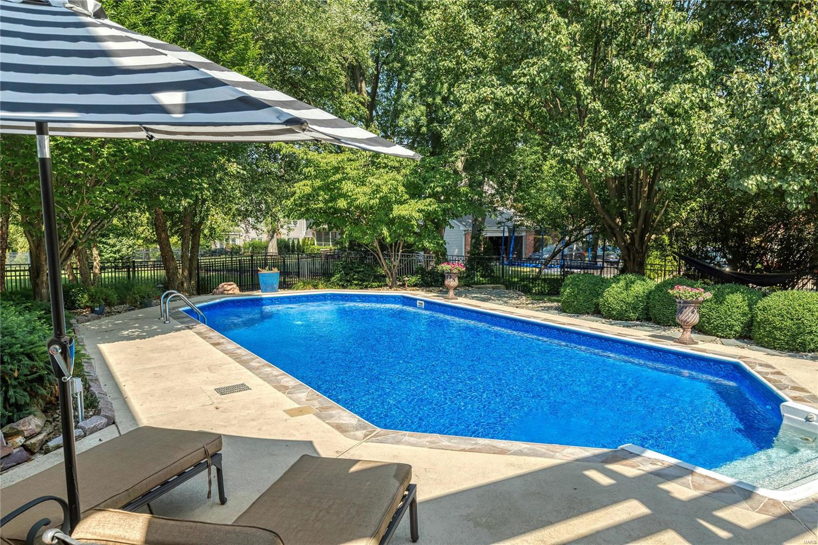 Schoettler Manor - Residential