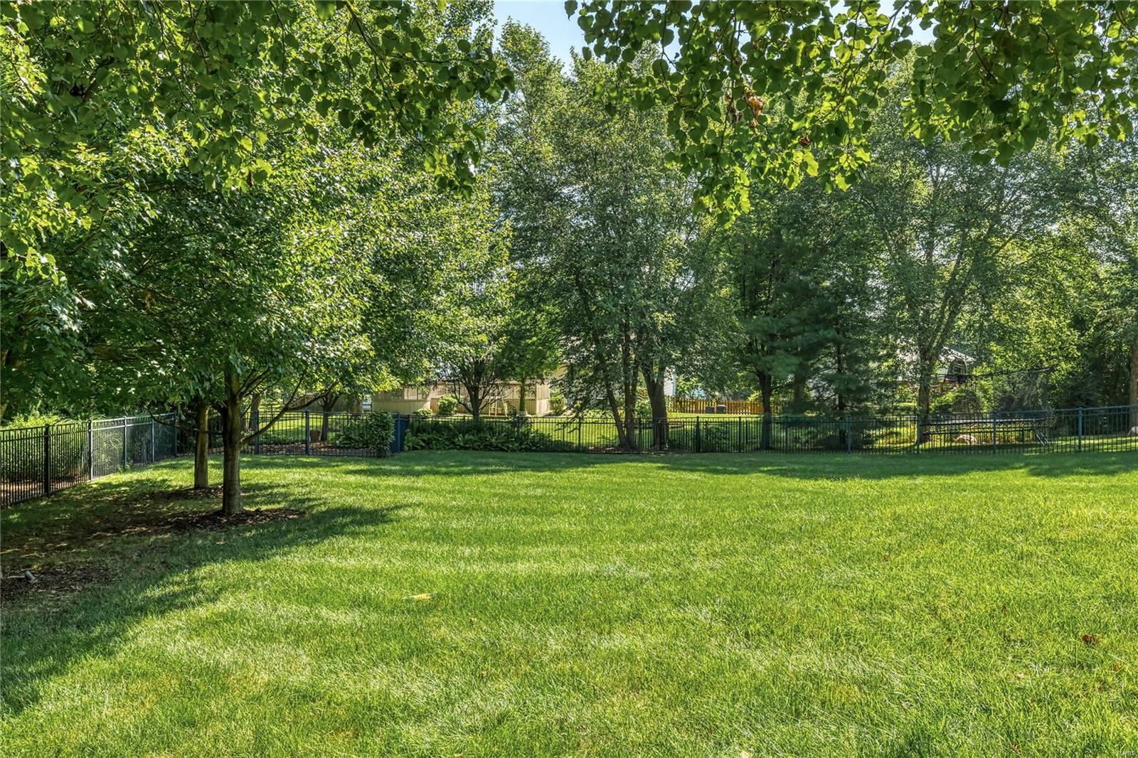 Schoettler Manor - Residential