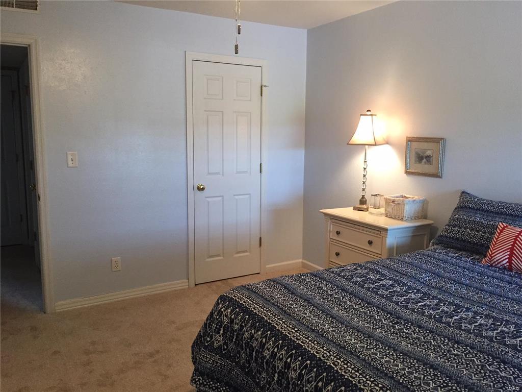 Greenbriar Condo - Residential