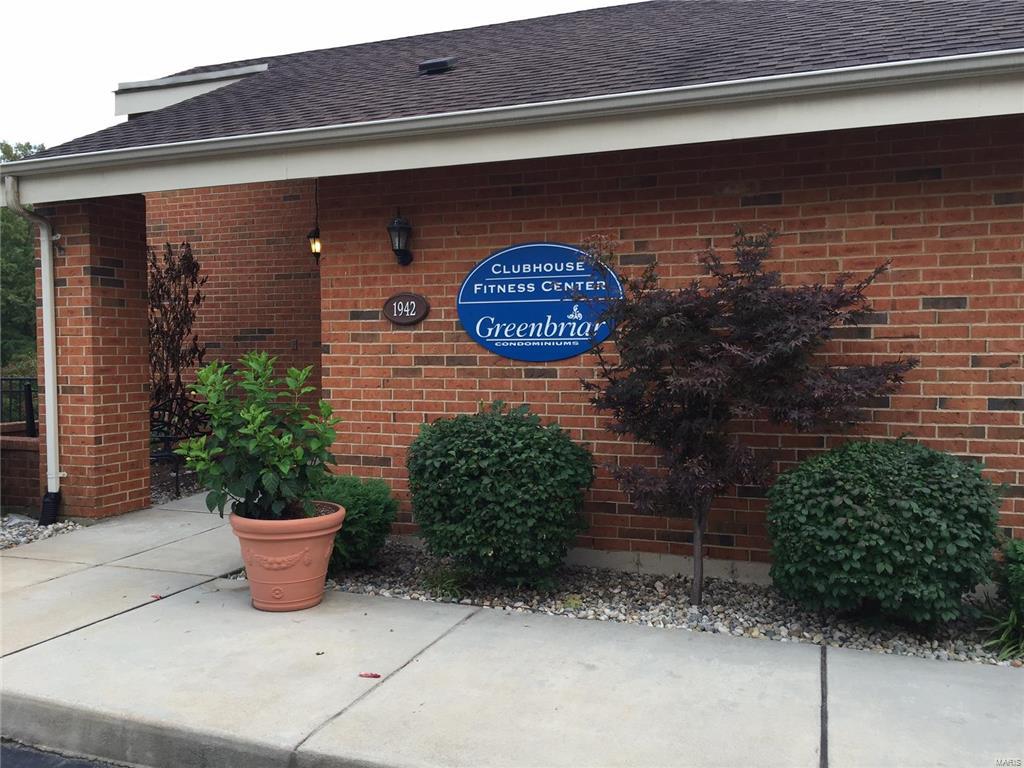 Greenbriar Condo - Residential