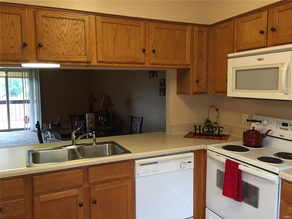 Greenbriar Condo - Residential