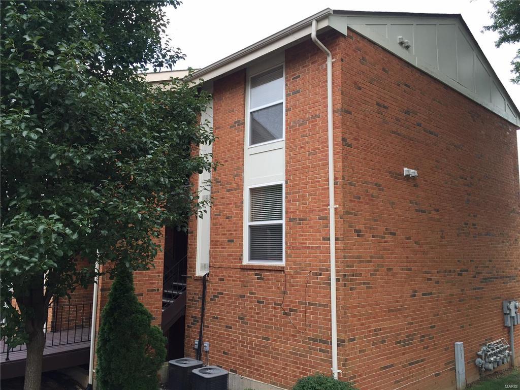 Greenbriar Condo - Residential