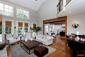 Ladue Manor - Residential