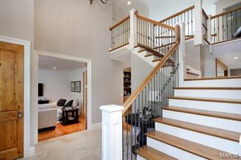 Ladue Manor - Residential