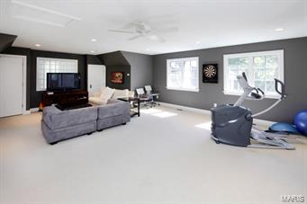 Ladue Manor - Residential