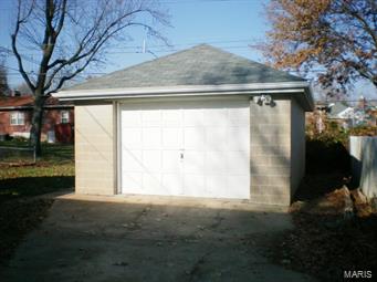Tesson Ferry Court Amd - Residential