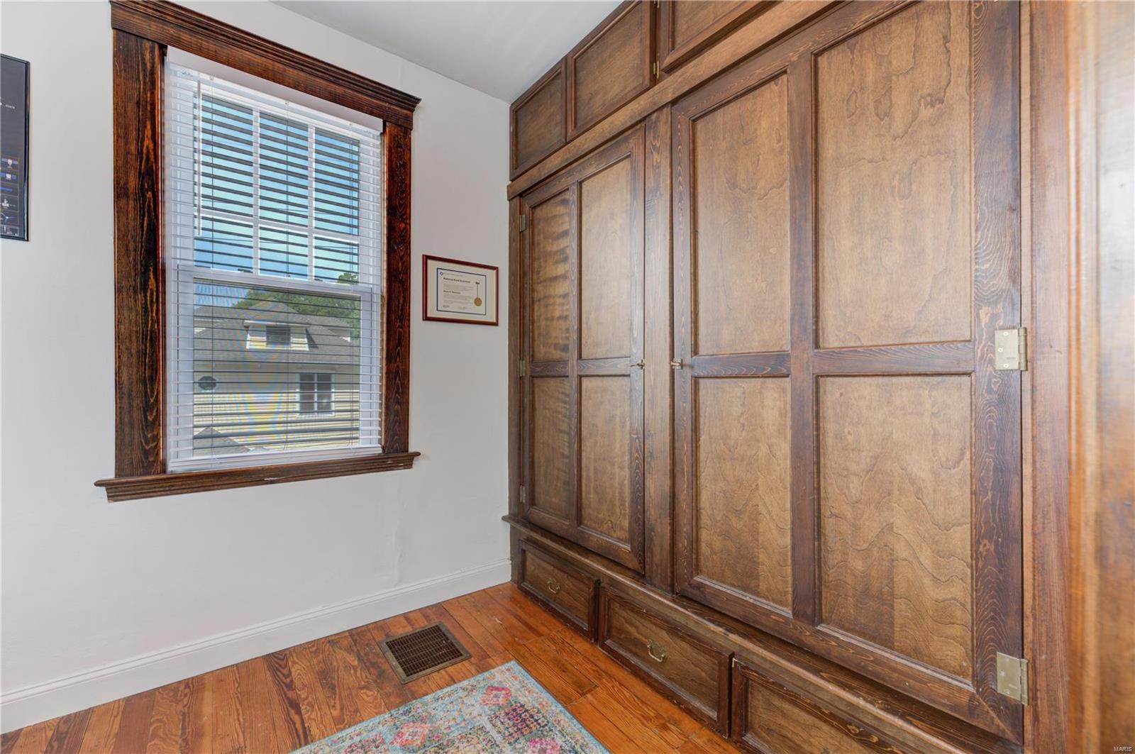 City/St Charles - Residential
