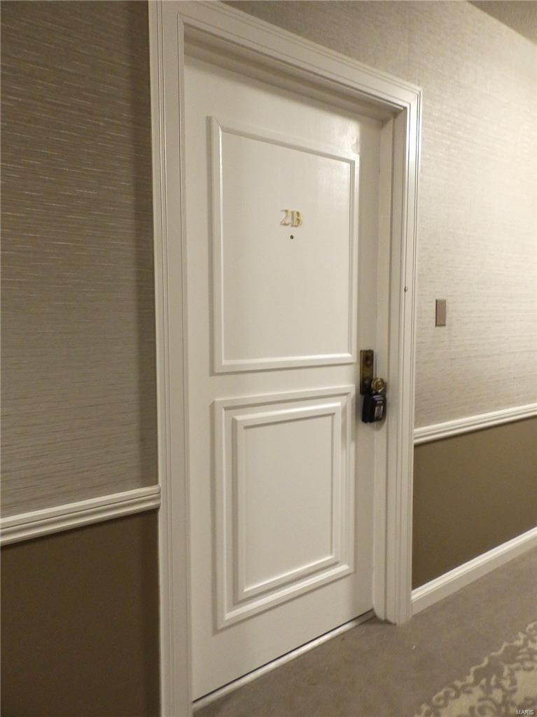 HANLEY TOWERS - Residential