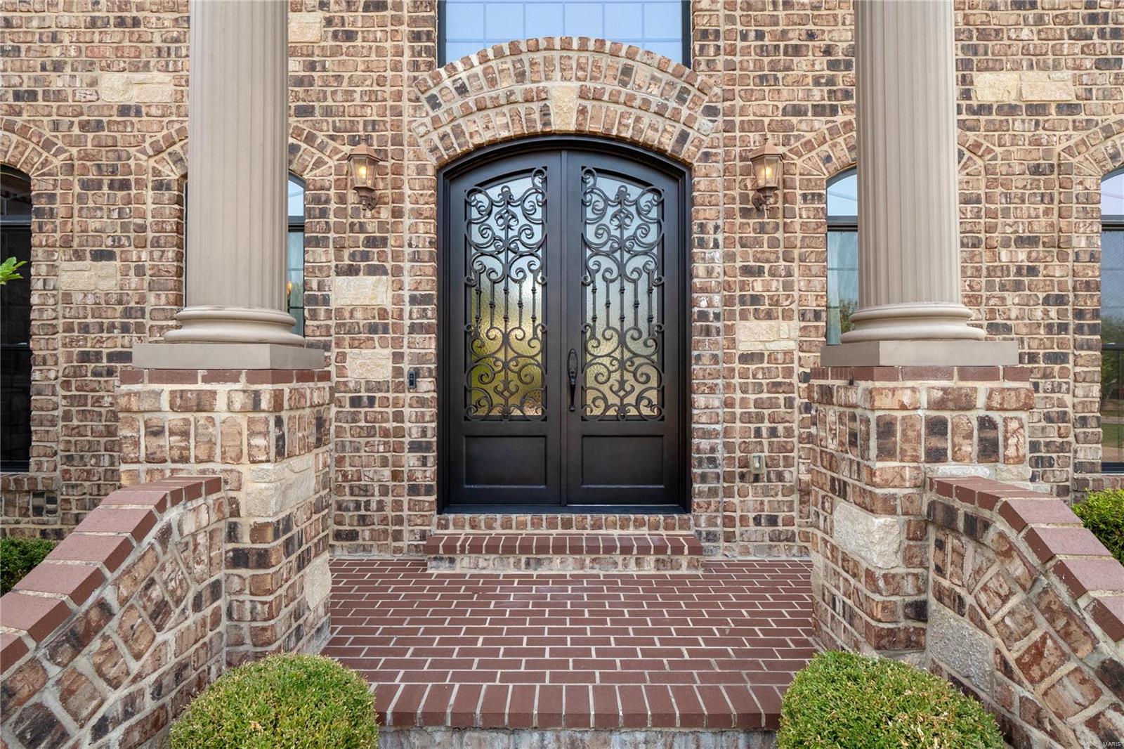 Manors At The Enclaves The - Residential