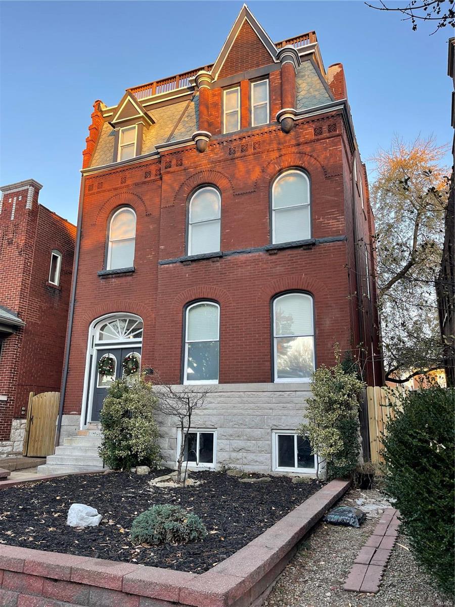 St Louis Commons Add - Residential