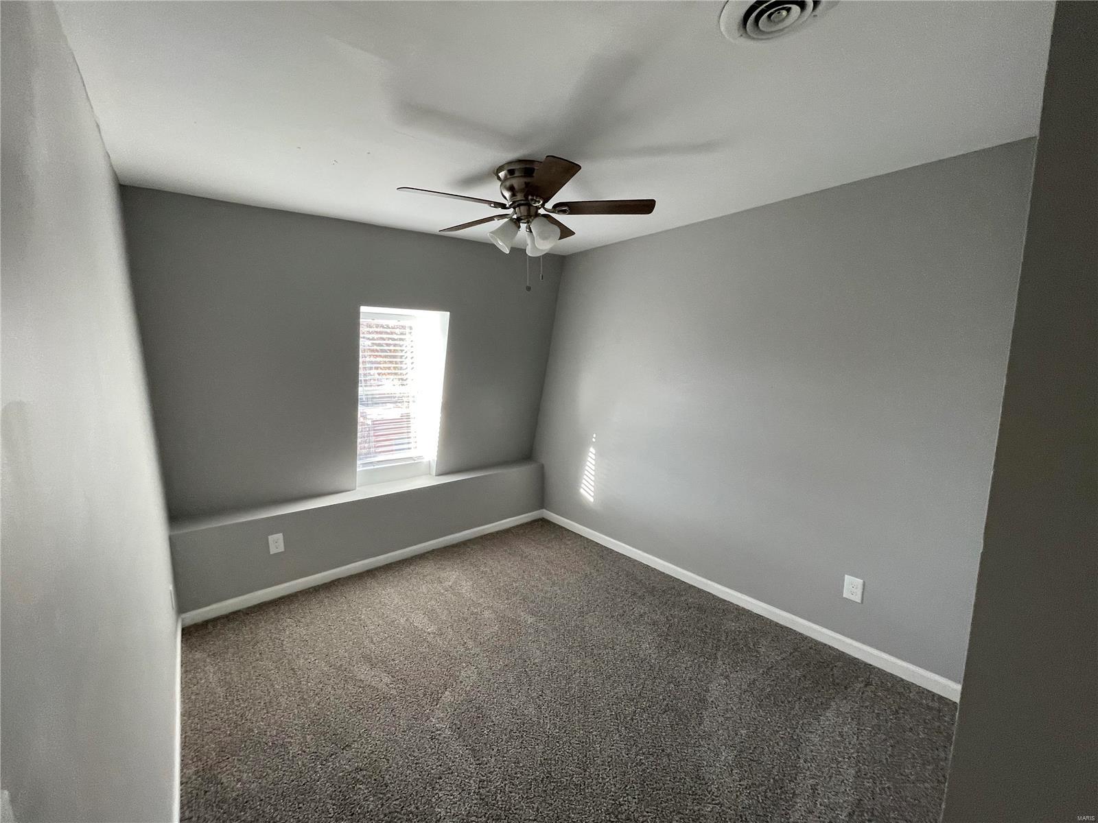 St Louis Commons Add - Residential