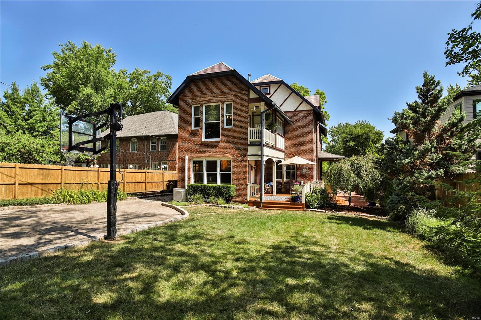 Maryland Terrace - Residential